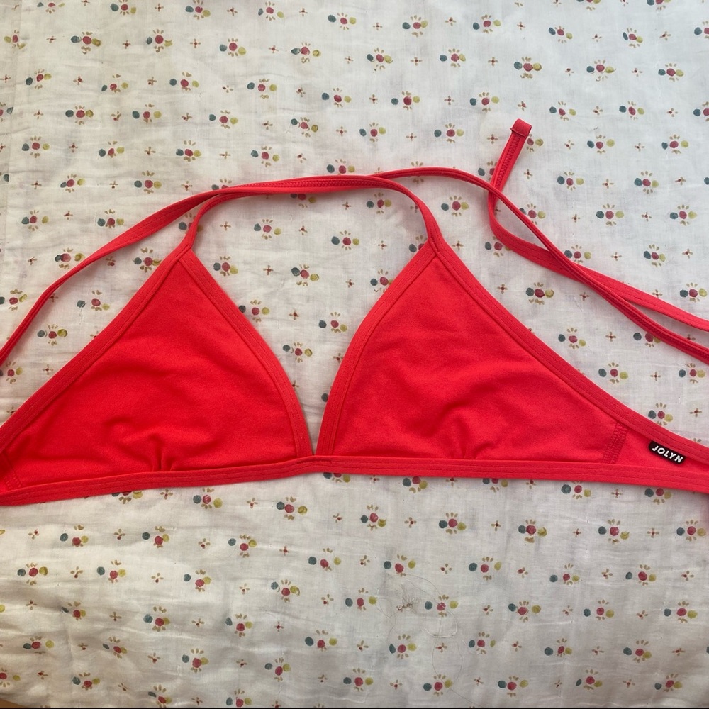 JOLYN TRIANGLE TOP